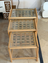 Nest Table