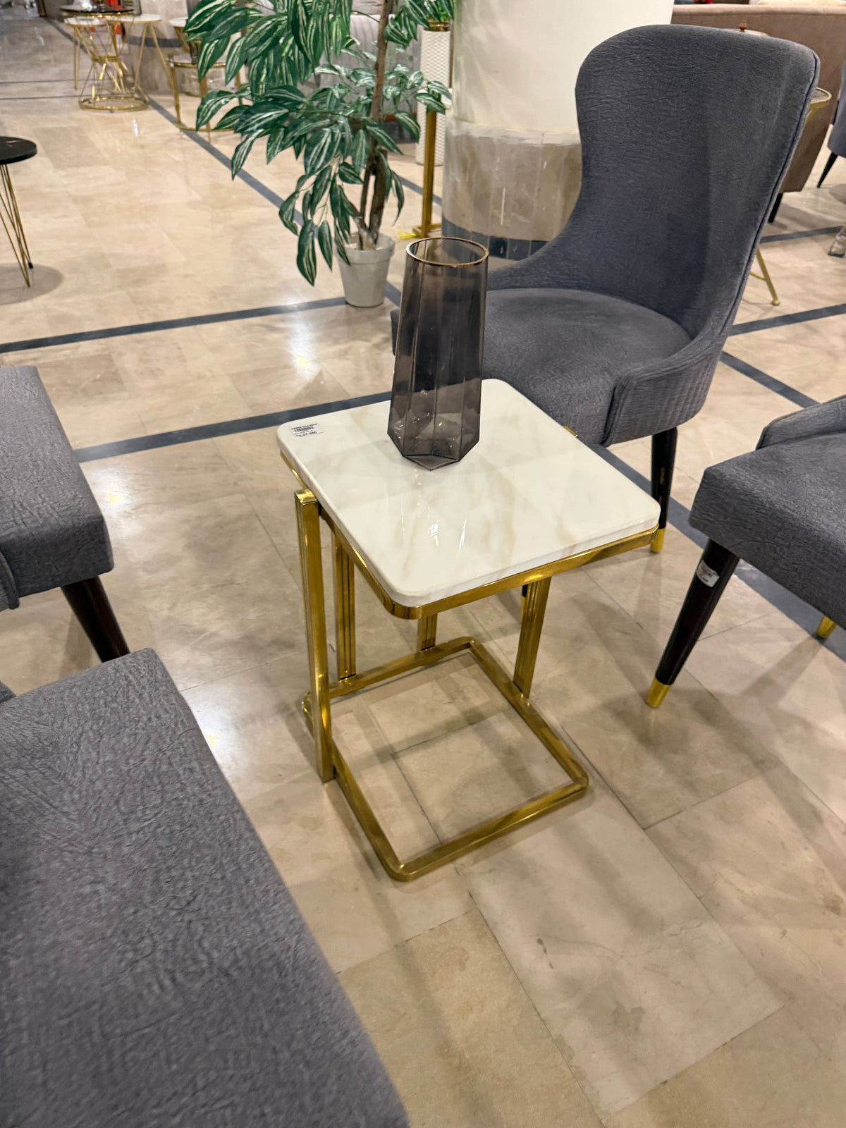 Furniture / Living Room Furniture / Side & End Tables