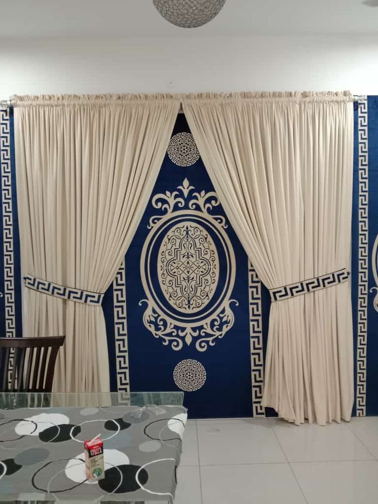Turkish curtain with blind